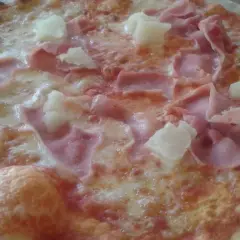 Czy do hotelu można zamówić pizzę? Oto, co musisz wiedzieć